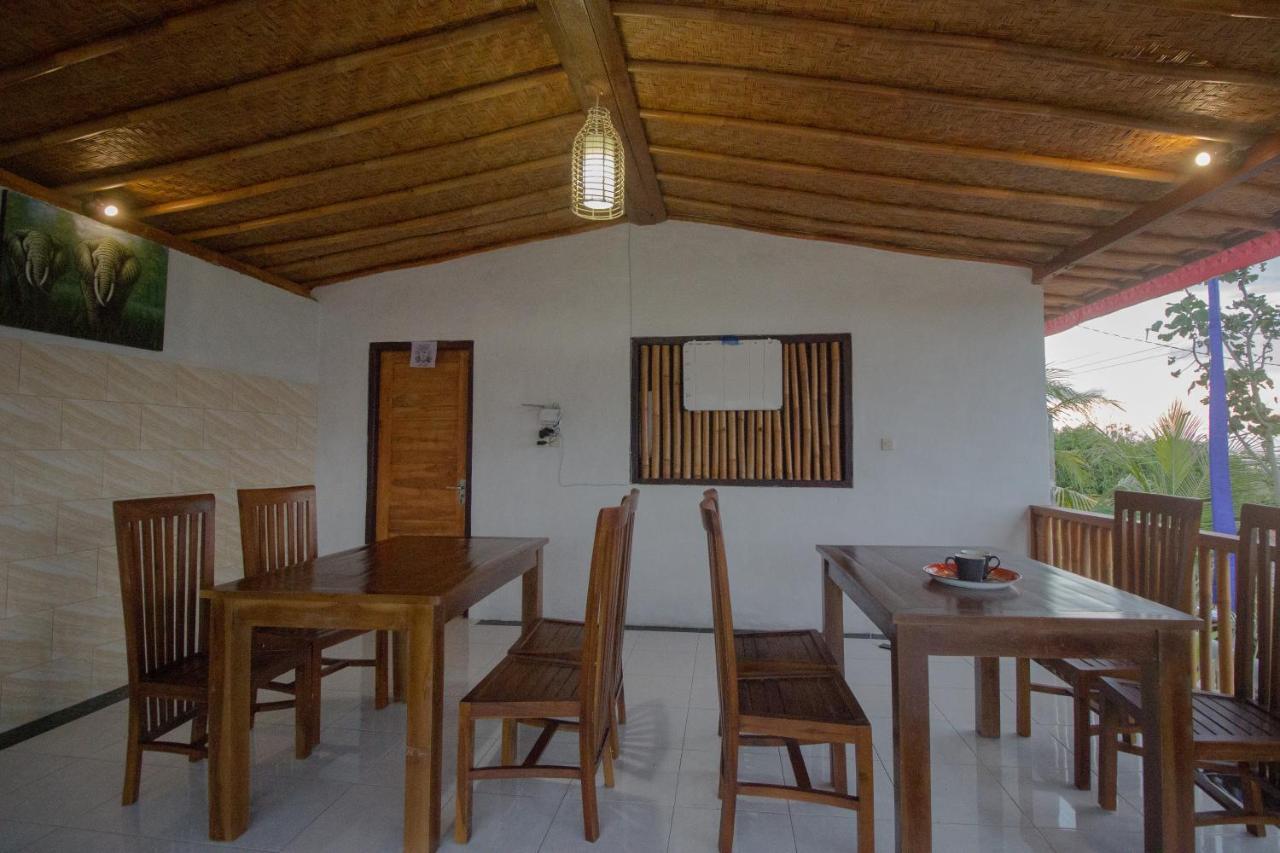 Dayuh House Hotel Batumadeg Buitenkant foto