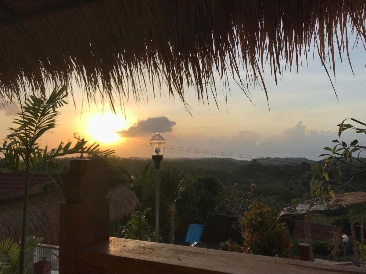 Dayuh House Hotel Batumadeg Buitenkant foto